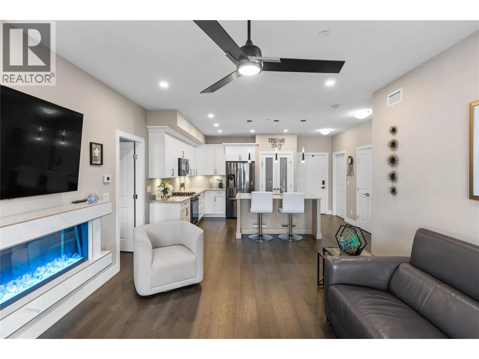 3475 Granite Close Unit# 104