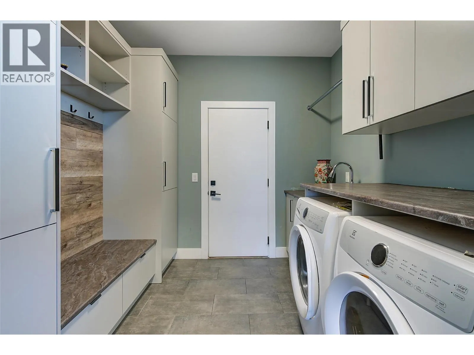 759 Carnoustie Drive