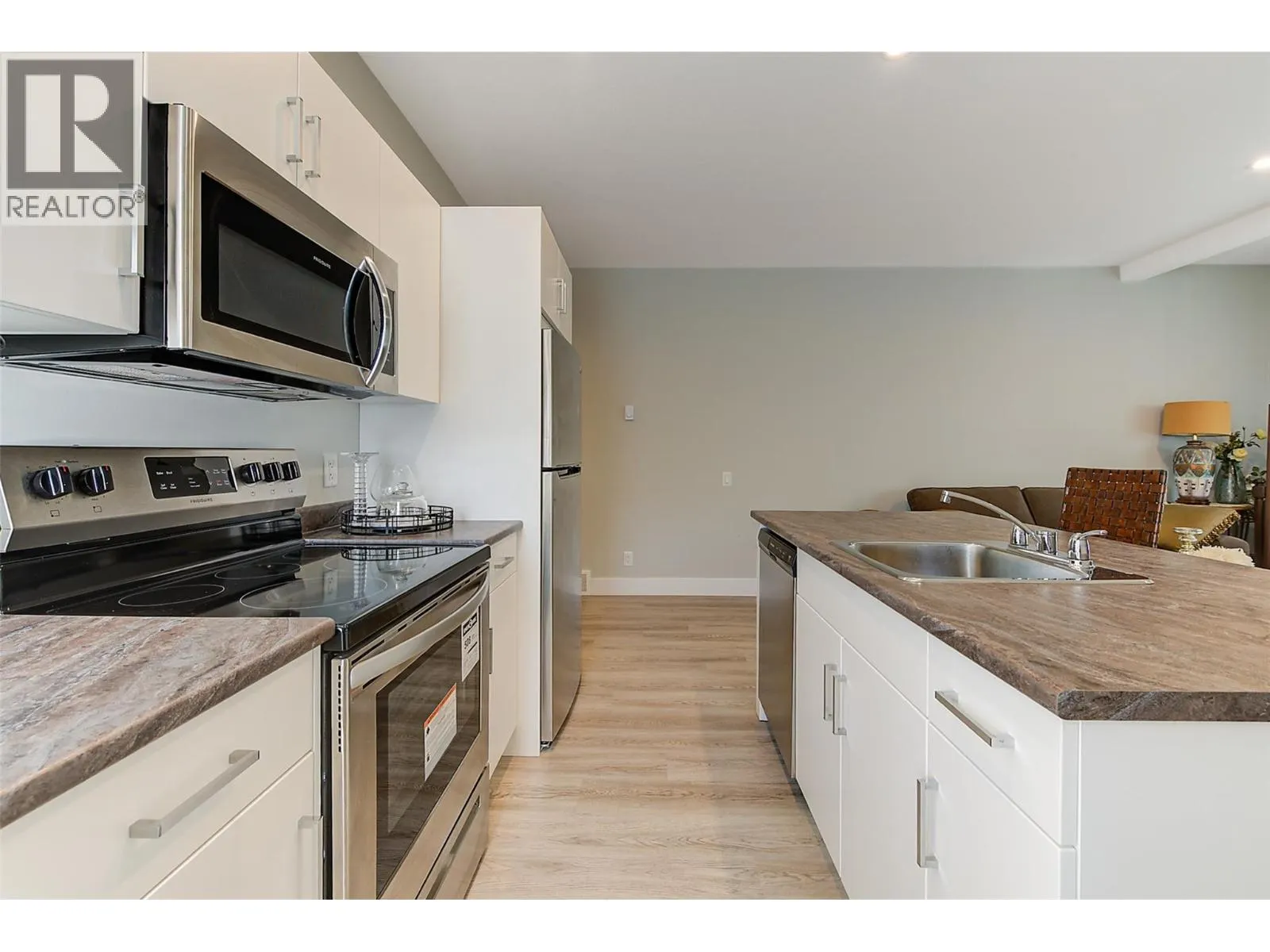 759 Carnoustie Drive