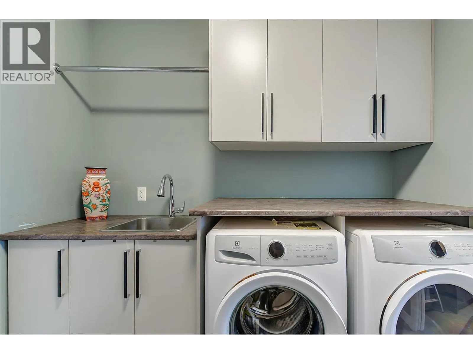 759 Carnoustie Drive