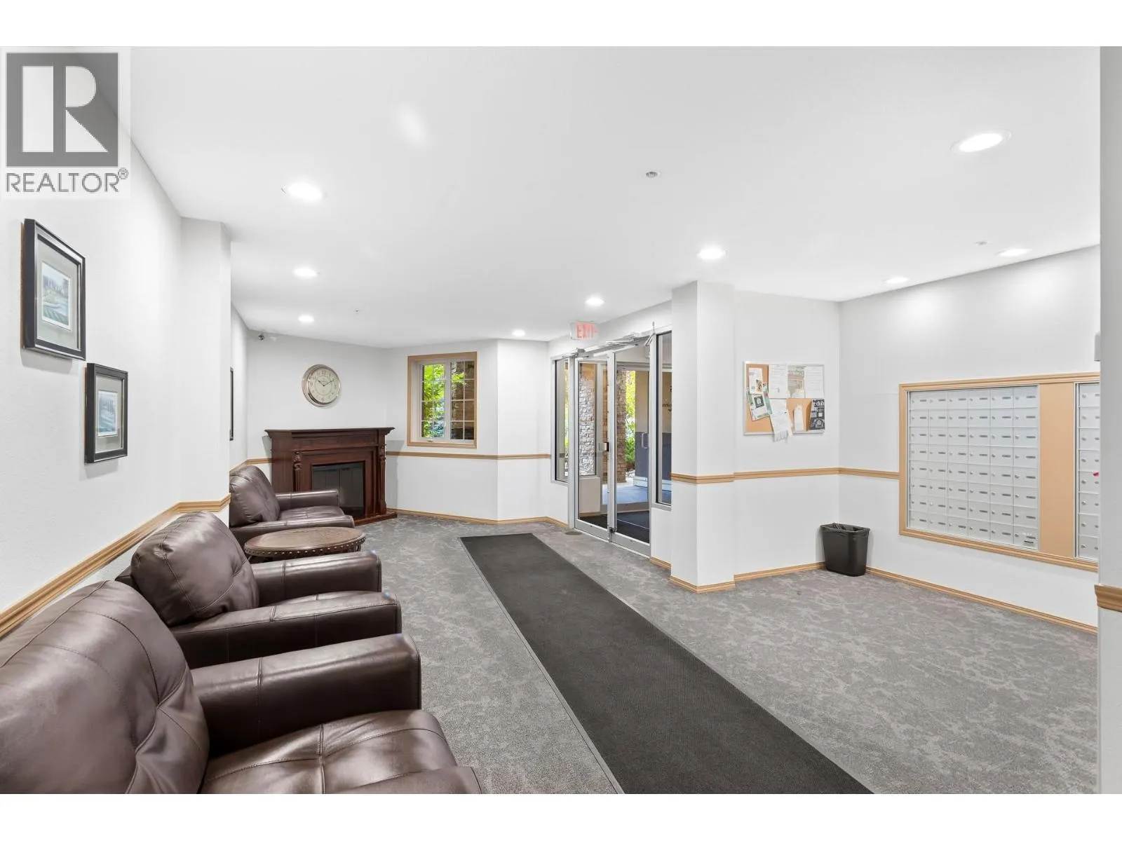 1875 Country Club Drive Unit# 1405