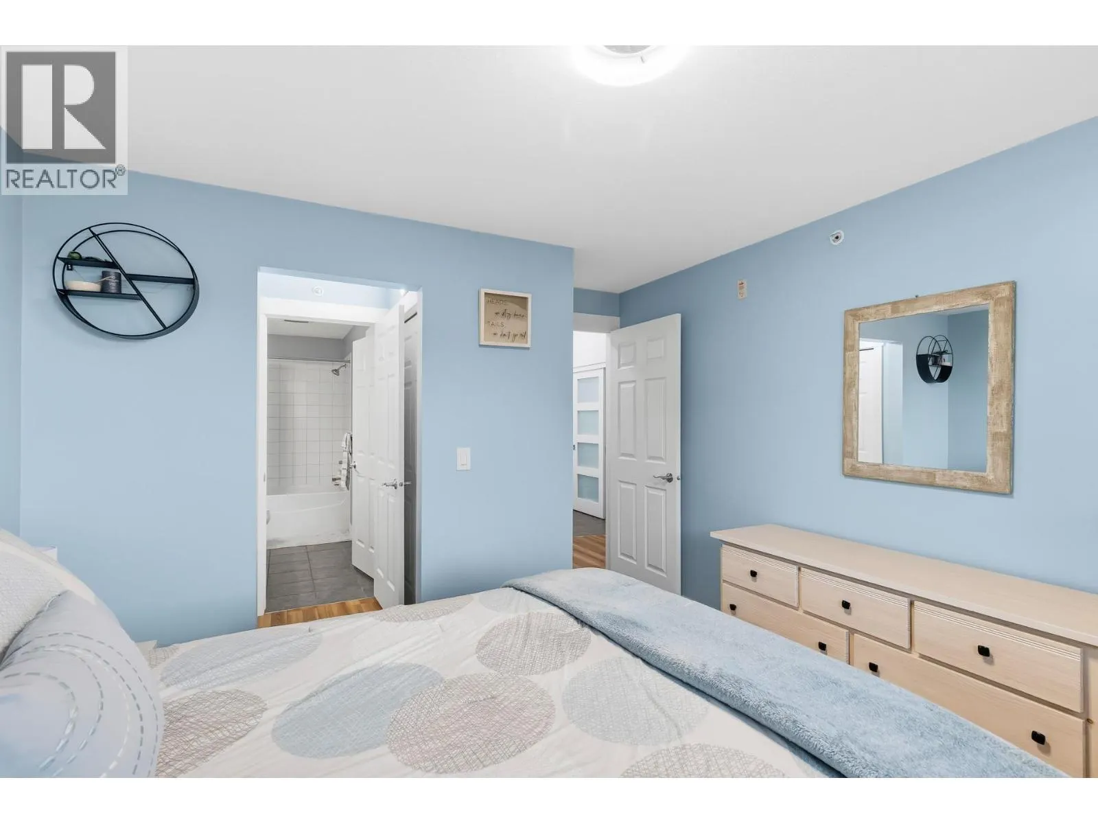 1875 Country Club Drive Unit# 1405