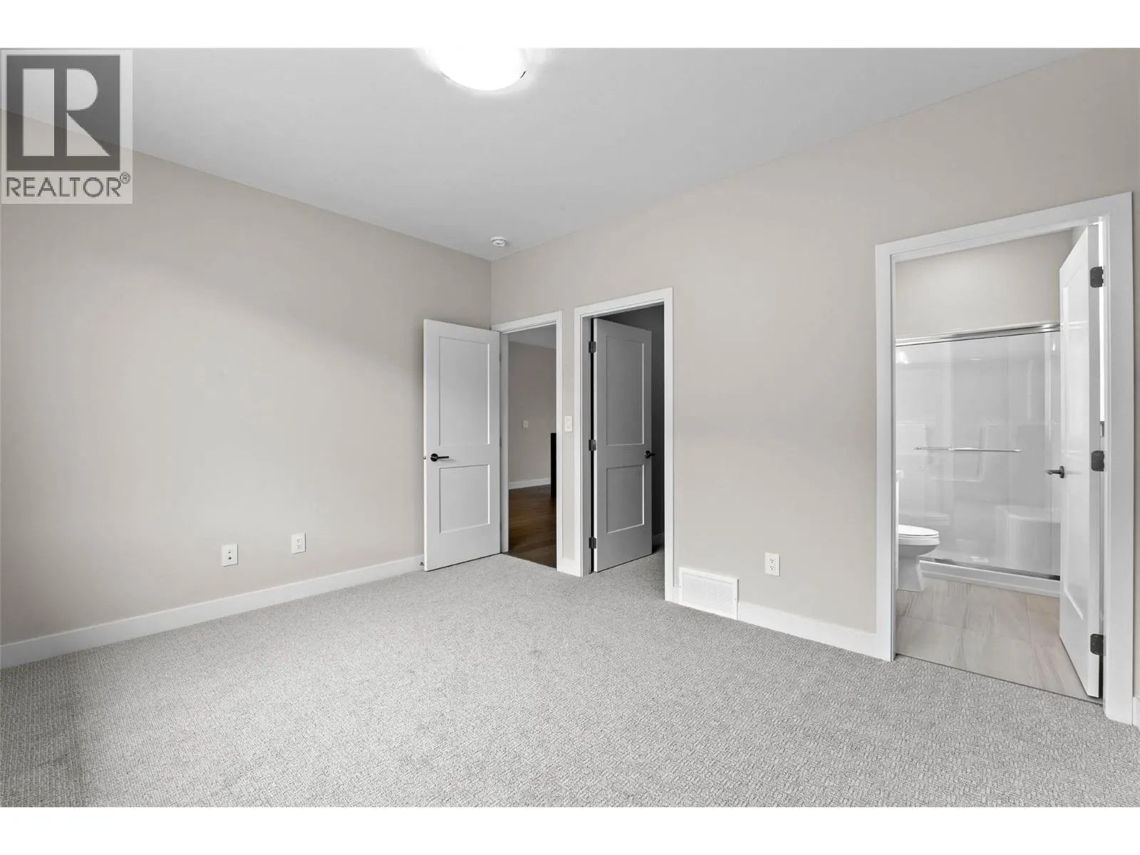 2045 STAGECOACH Drive Unit# 121