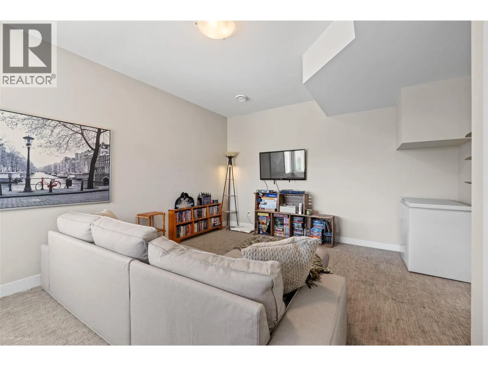 2490 TUSCANY Drive Unit# 61