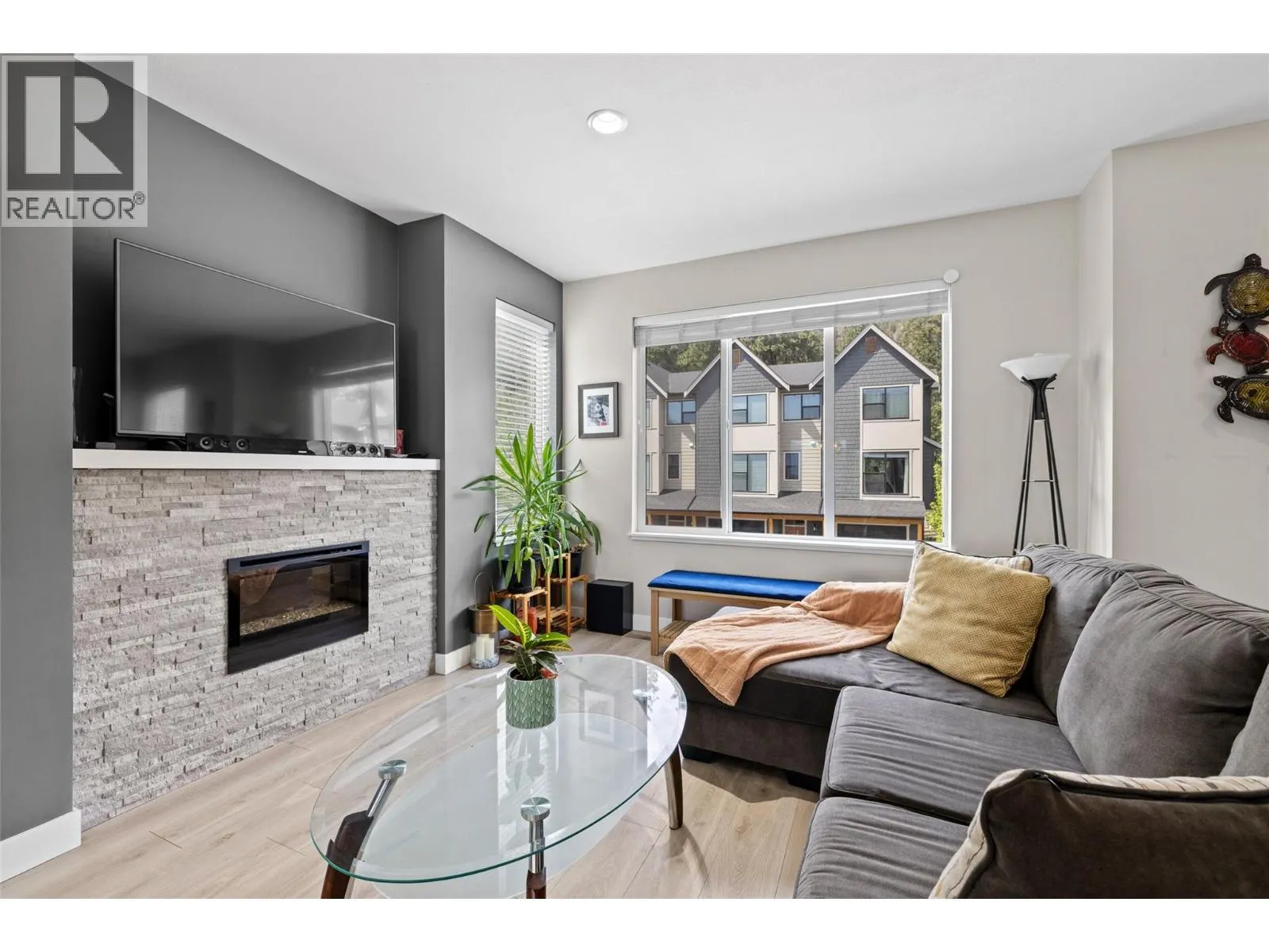 2490 TUSCANY Drive Unit# 61