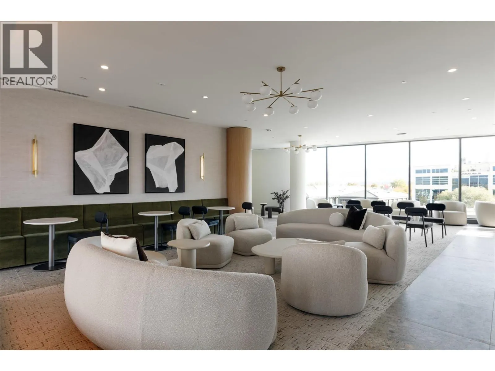 3340 Lakeshore Road Unit# 511