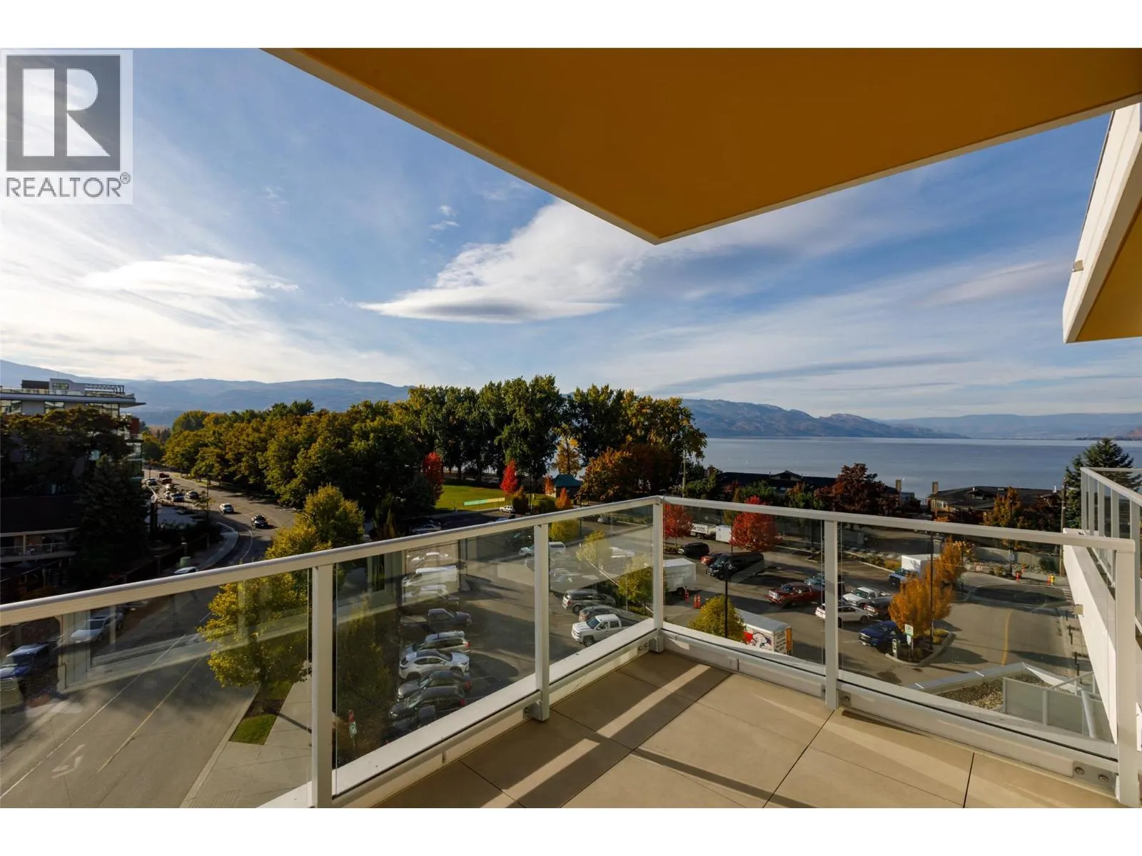 3340 Lakeshore Road Unit# 511