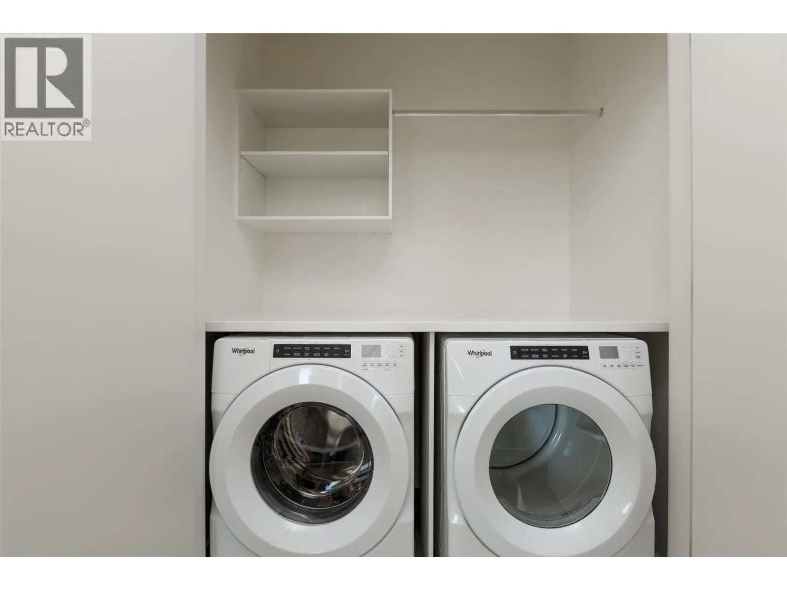 3340 Lakeshore Road Unit# 511