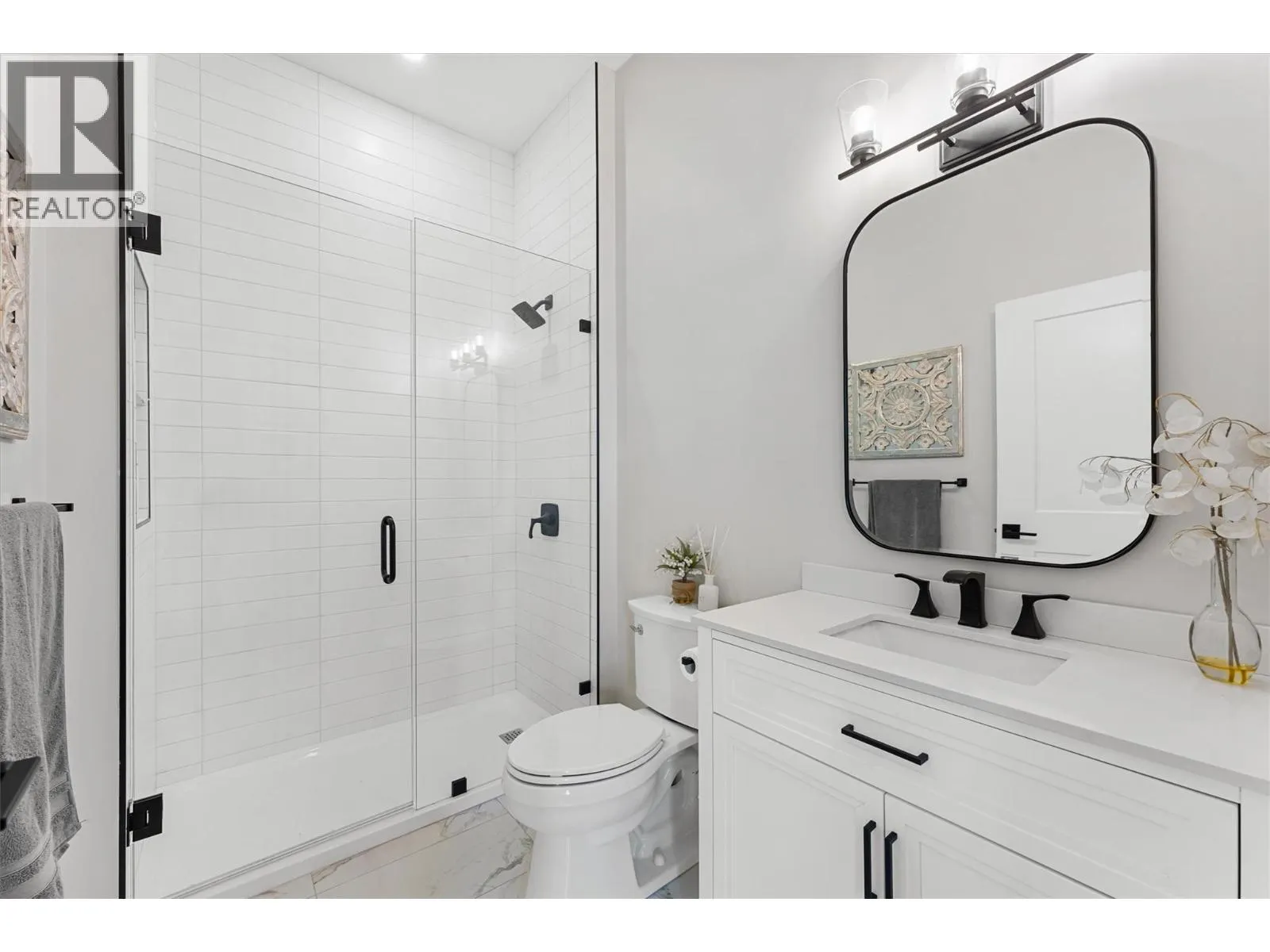 1180 Mission Ridge Road