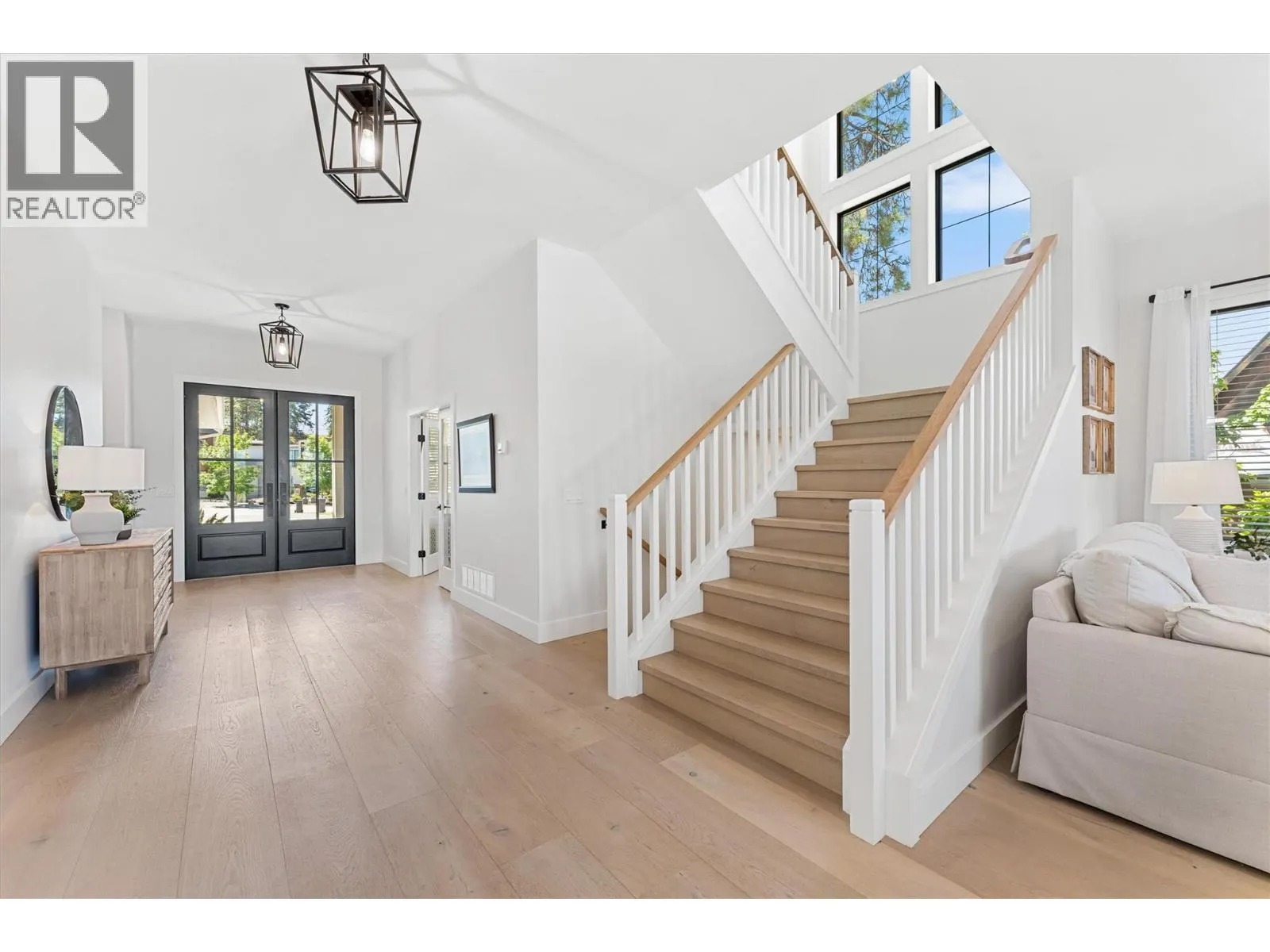 1180 Mission Ridge Road