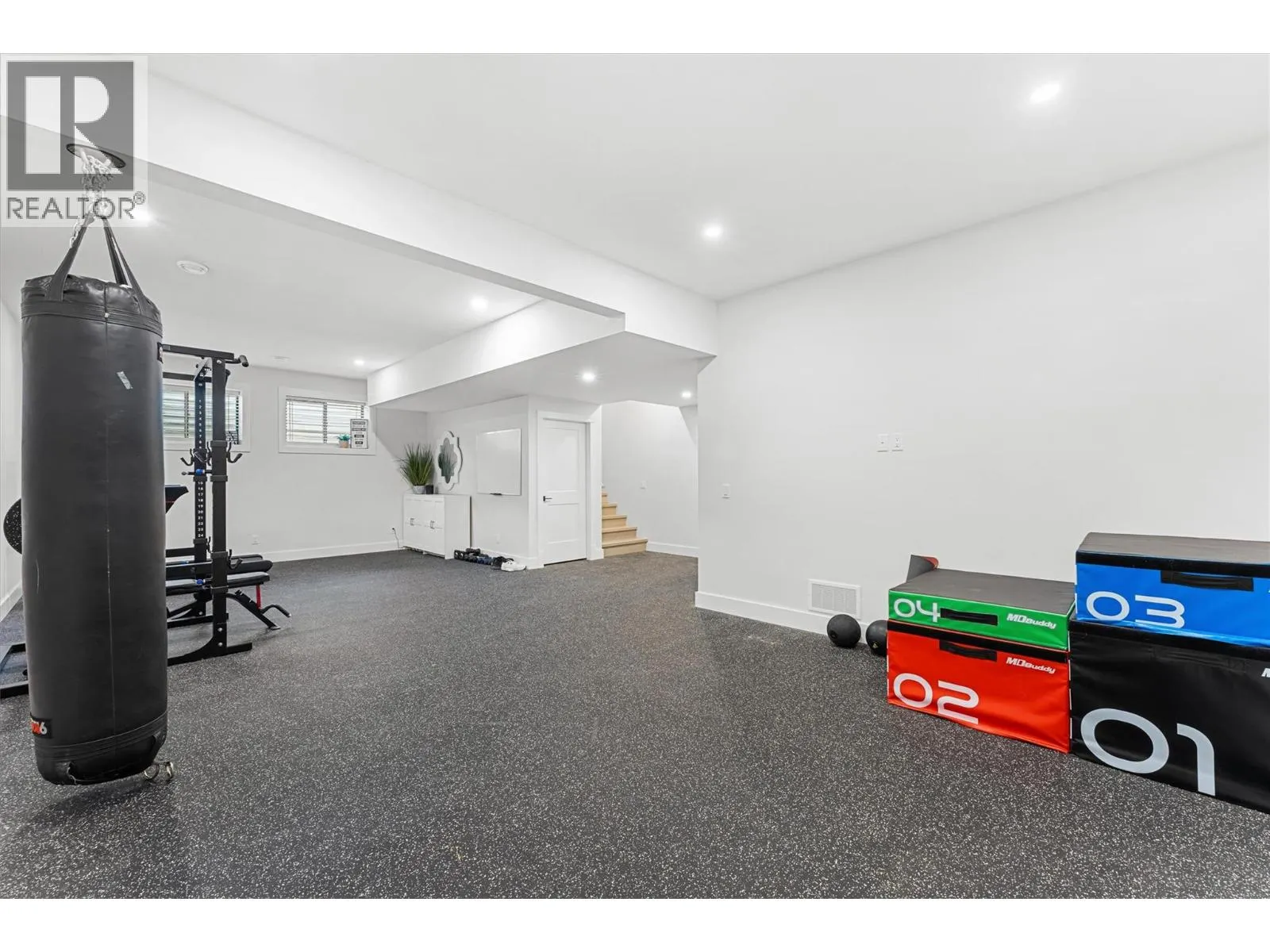 1180 Mission Ridge Road