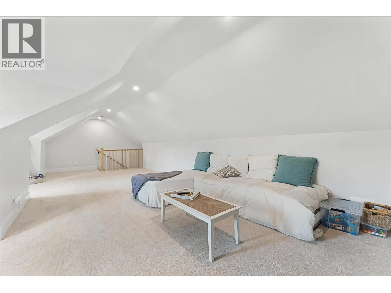 1180 Mission Ridge Road