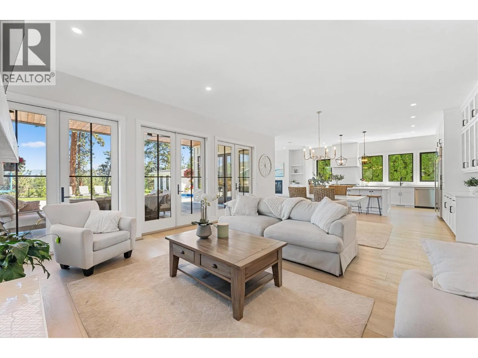 1180 Mission Ridge Road