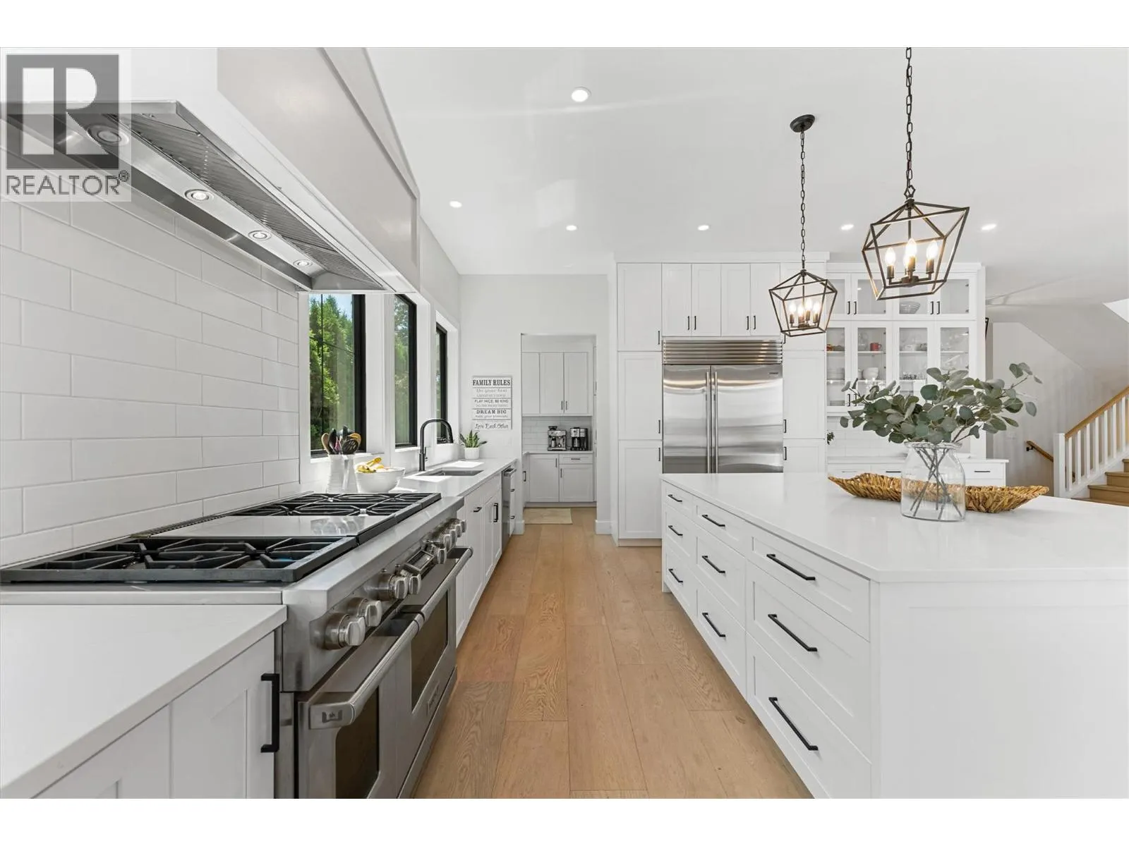 1180 Mission Ridge Road