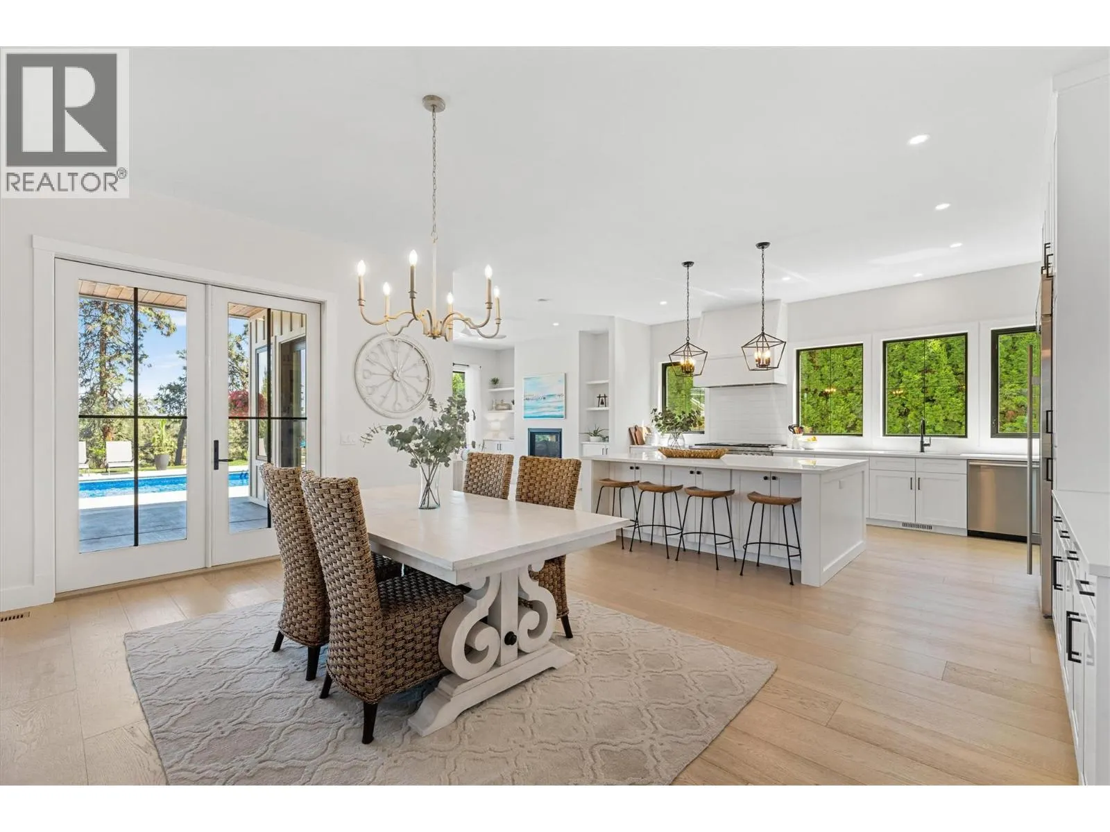 1180 Mission Ridge Road