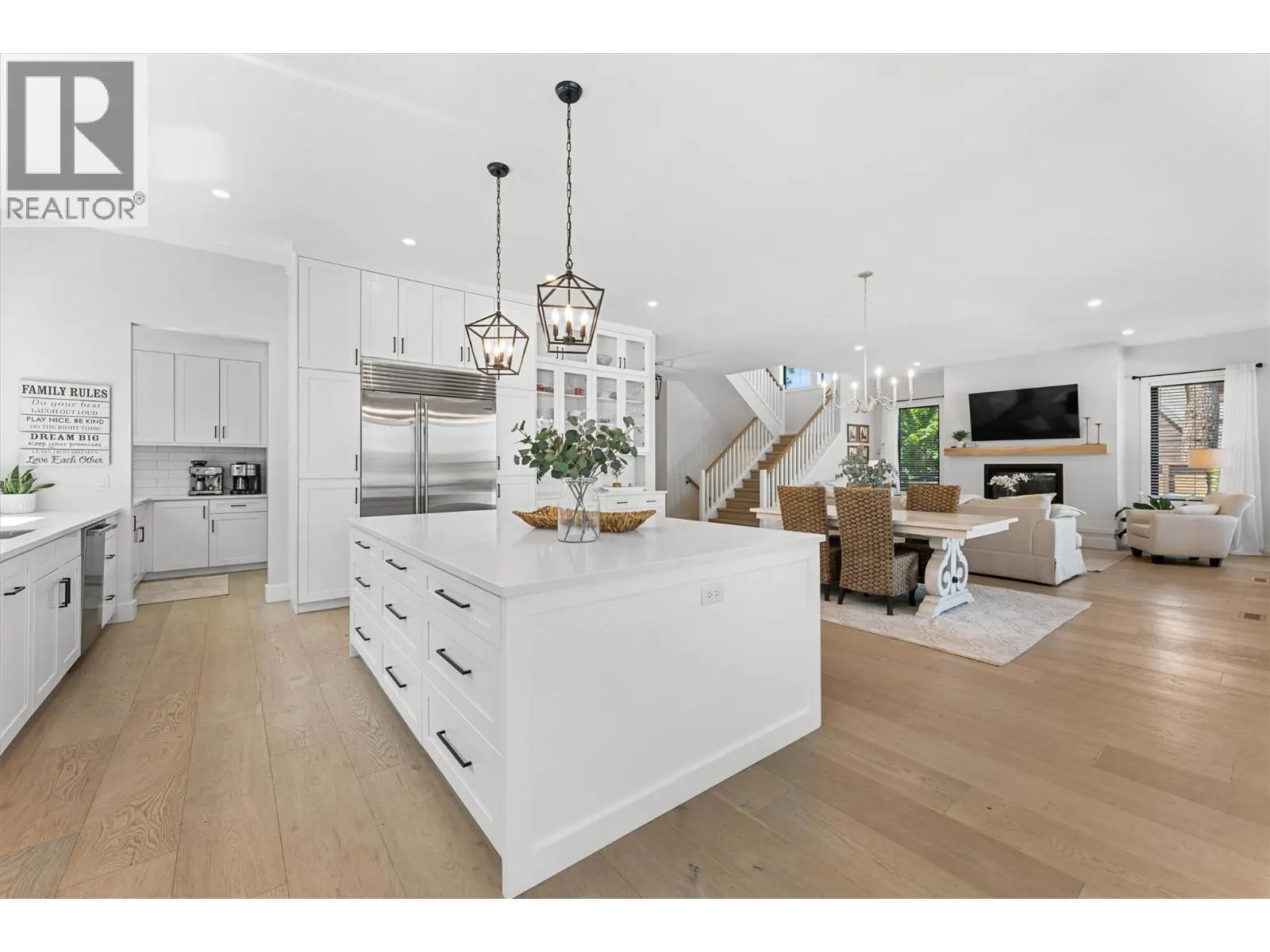 1180 Mission Ridge Road