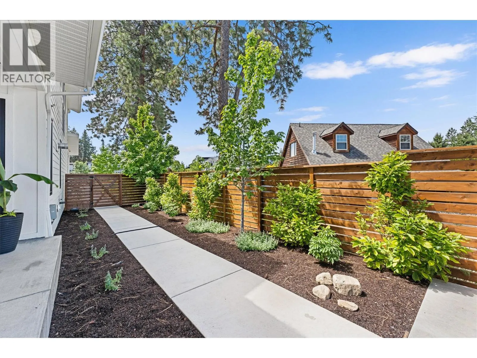 1180 Mission Ridge Road