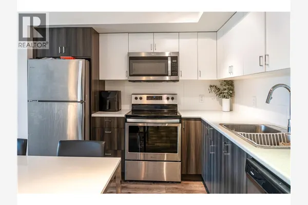 655 Academy Way Unit# 121