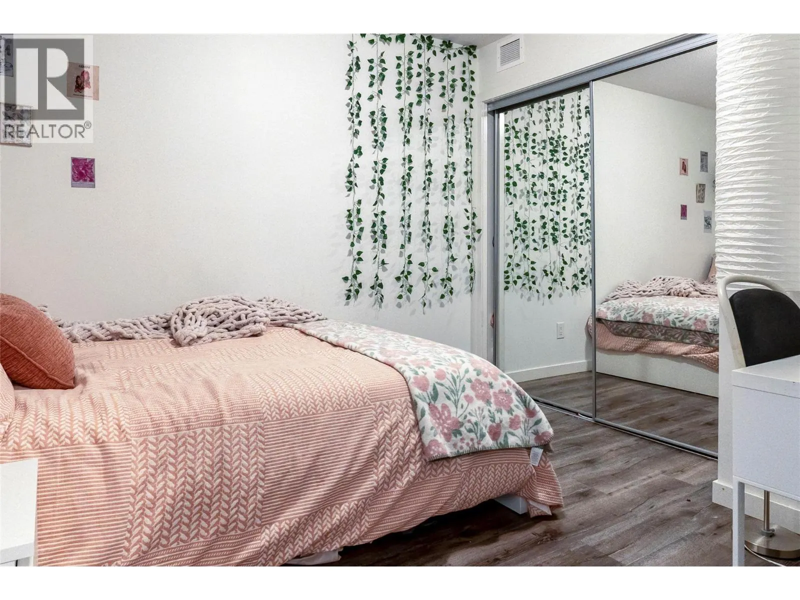 655 Academy Way Unit# 121