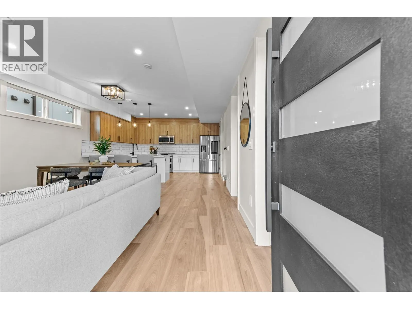 1034 Martin Avenue Unit# 2