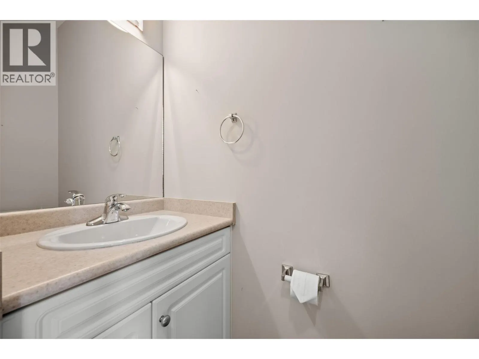 2100 Boucherie Road Unit# 28