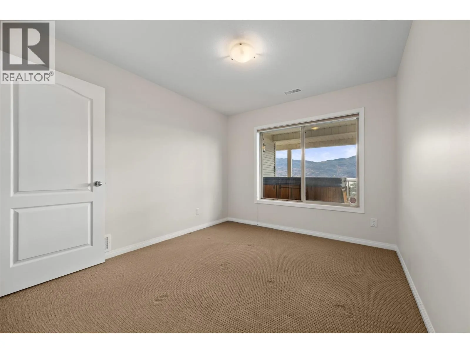 2100 Boucherie Road Unit# 28