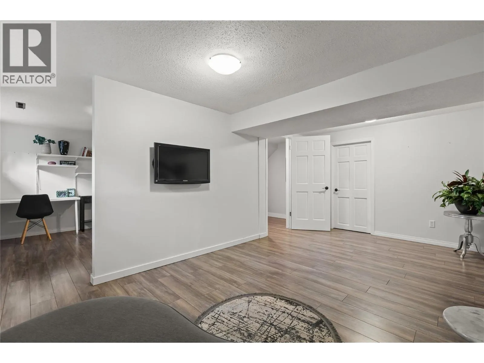 2055 Ethel Street Unit# 14