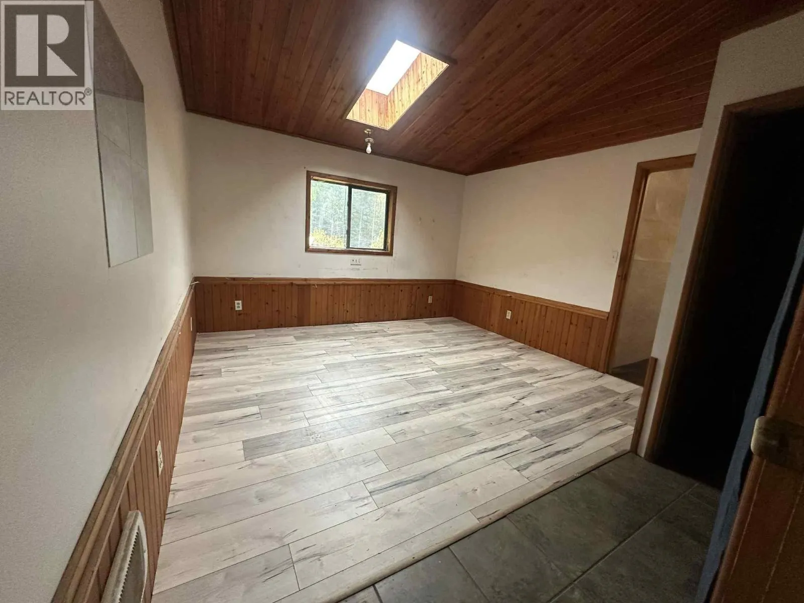 2349 Slocan Valley West Road