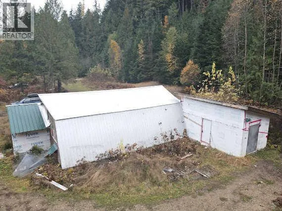 2349 Slocan Valley West Road