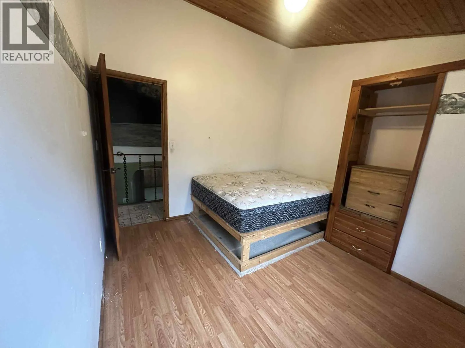 2349 Slocan Valley West Road