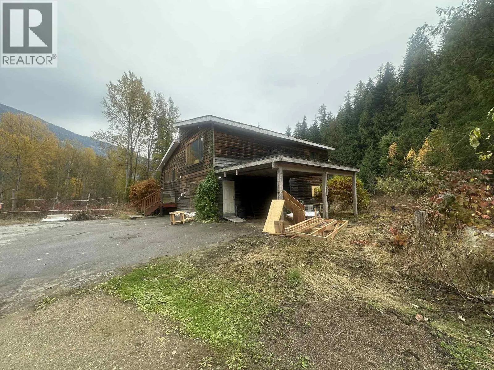 2349 Slocan Valley West Road