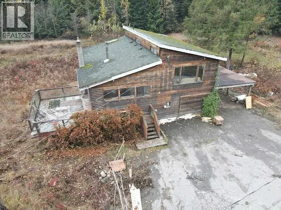 2349 Slocan Valley West Road