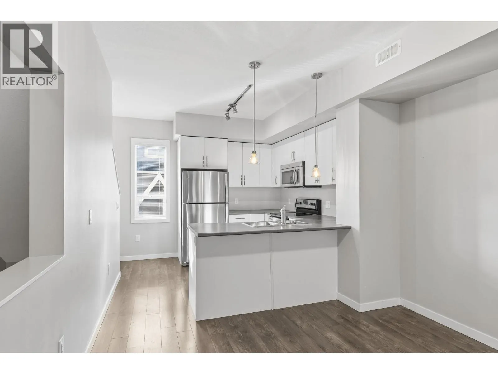 680 Old Meadows Road Unit# 53