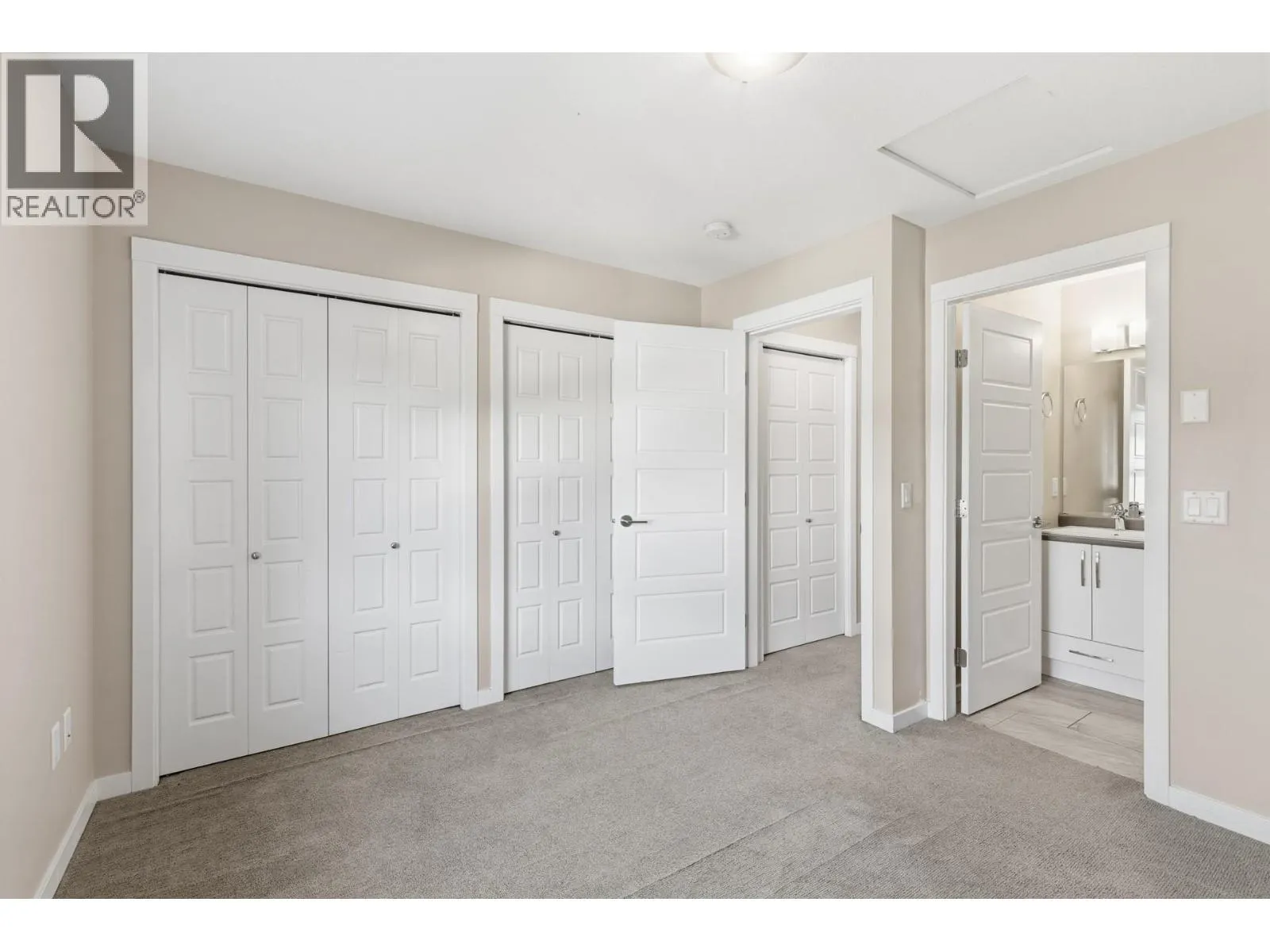 680 Old Meadows Road Unit# 53