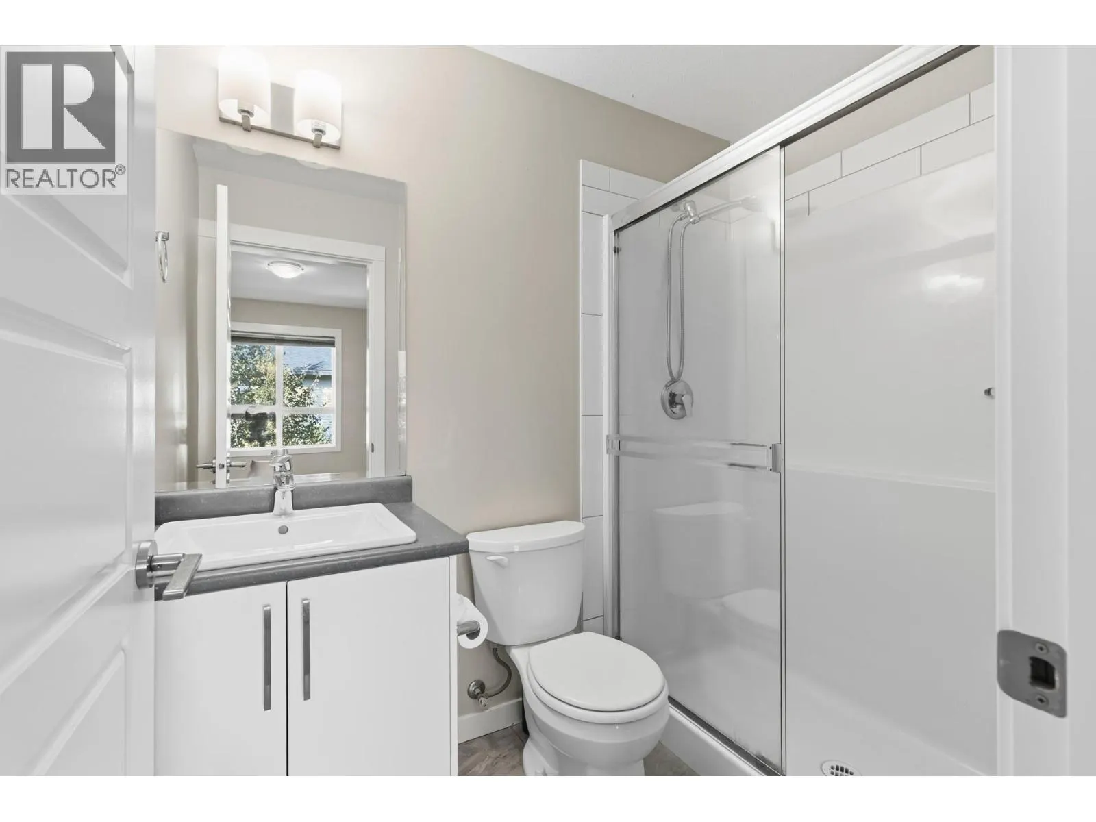 680 Old Meadows Road Unit# 53