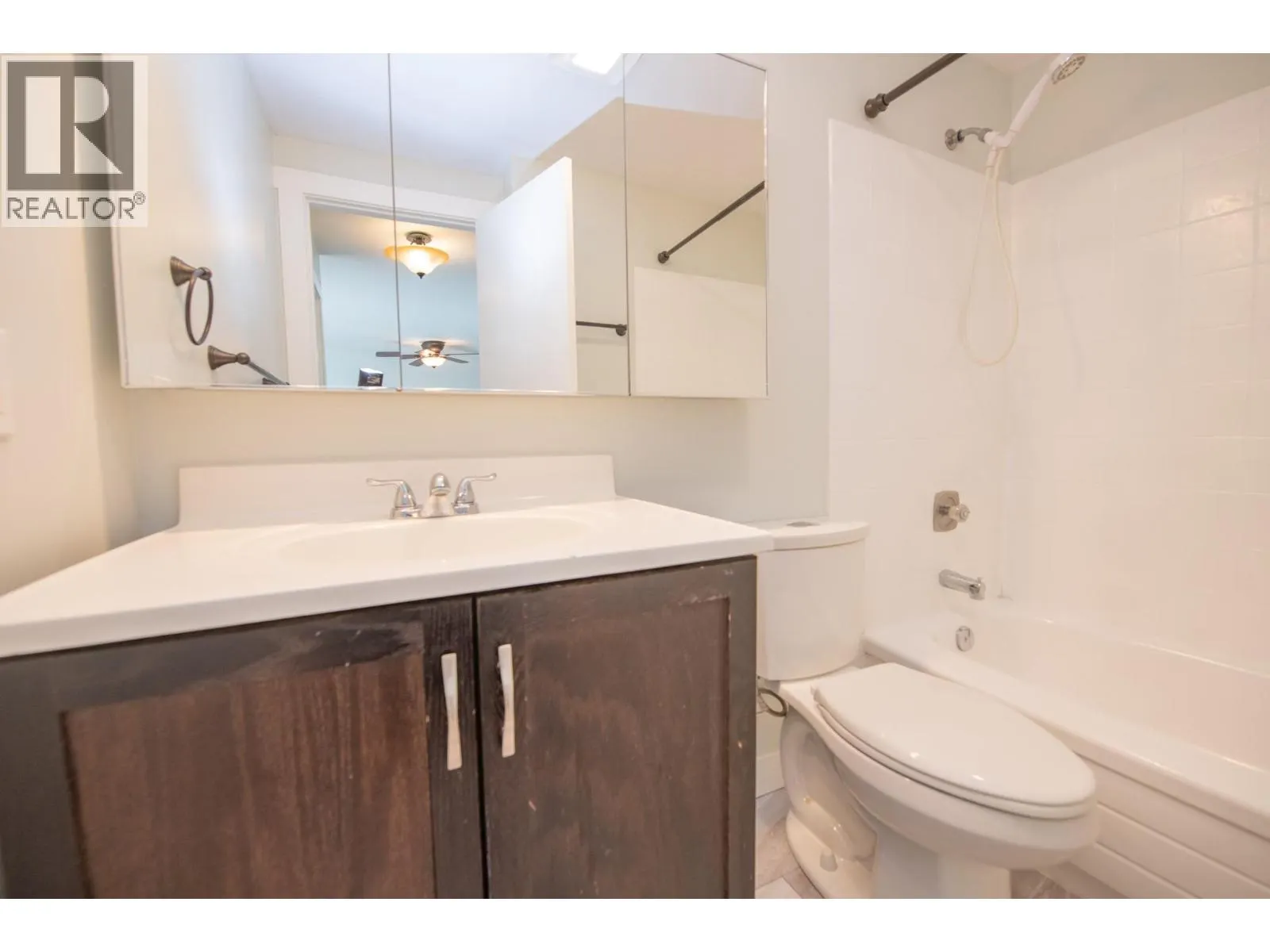 3901 32 Avenue Unit# 203