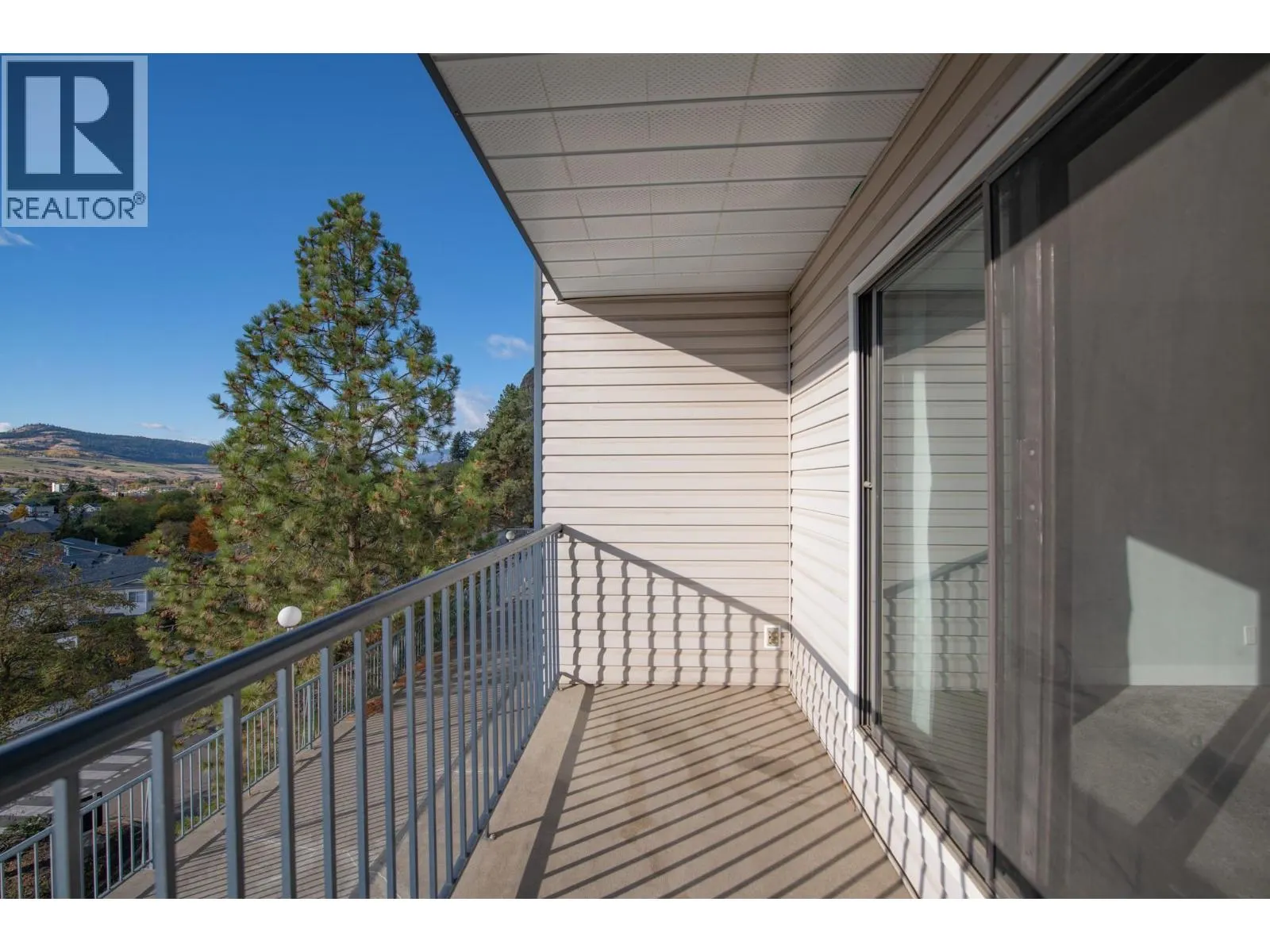 3901 32 Avenue Unit# 203