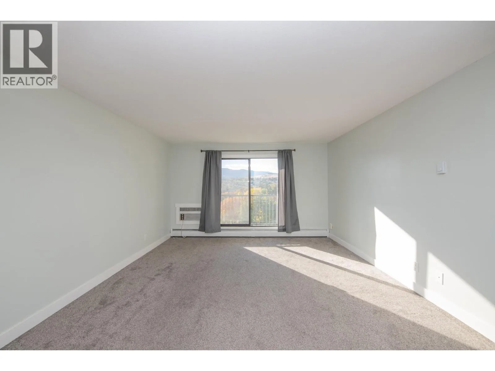 3901 32 Avenue Unit# 203