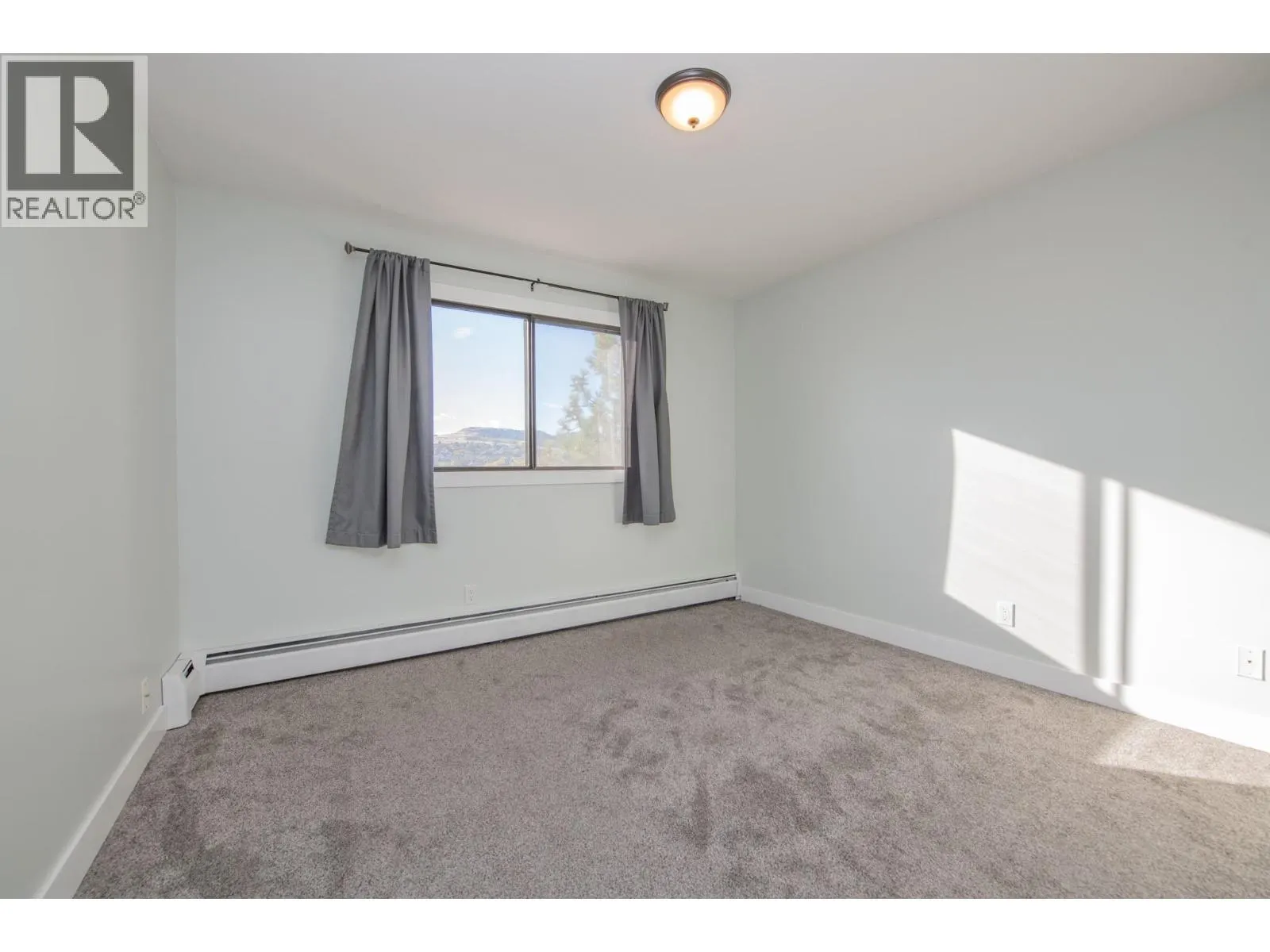3901 32 Avenue Unit# 203
