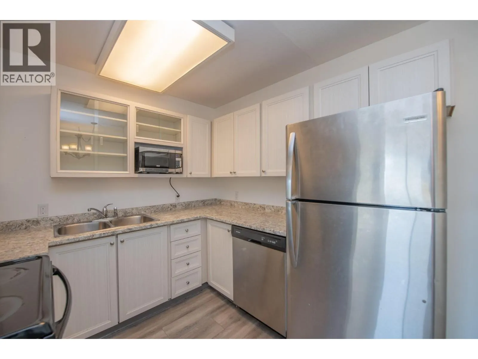 3901 32 Avenue Unit# 203