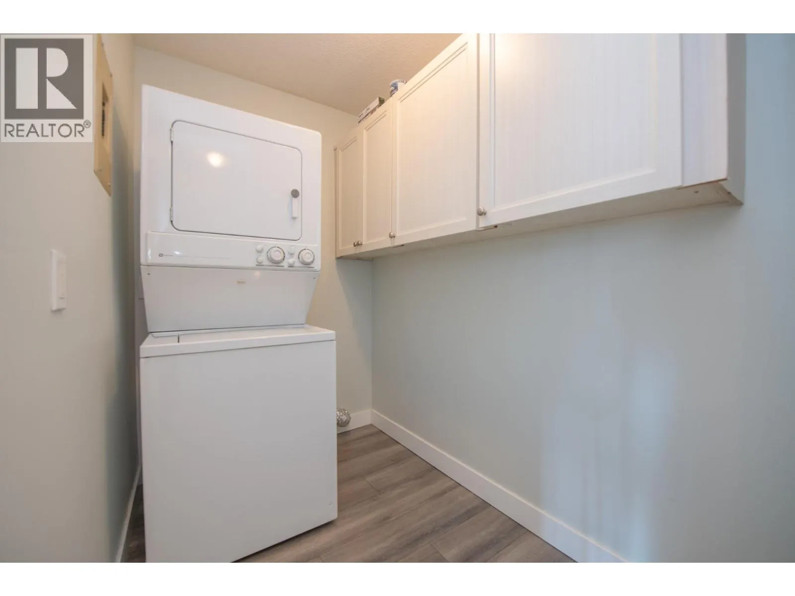 3901 32 Avenue Unit# 203