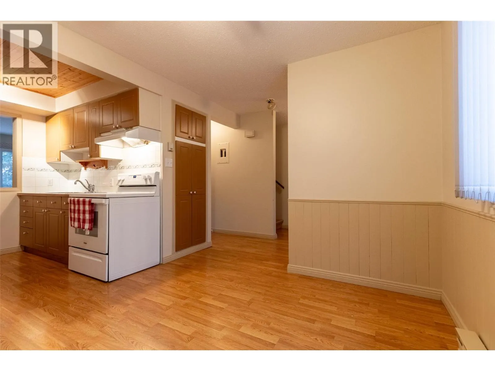 35 Mt Trinity Avenue Unit# B