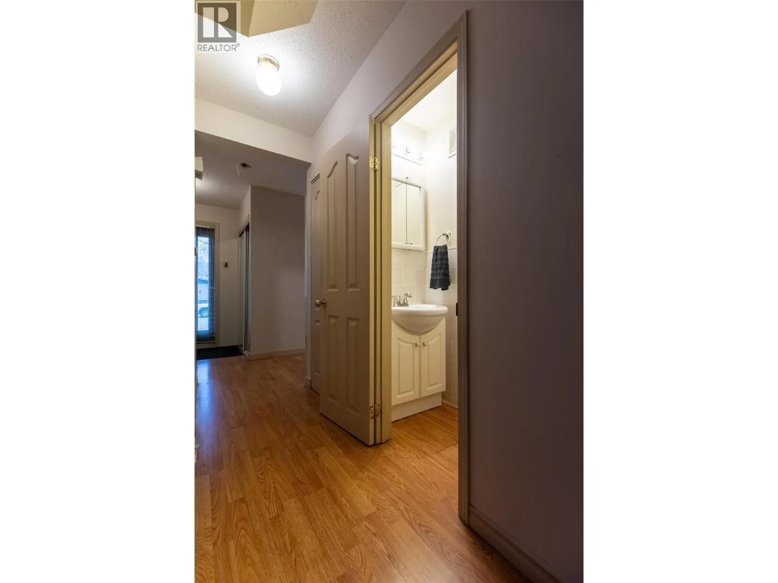35 Mt Trinity Avenue Unit# B