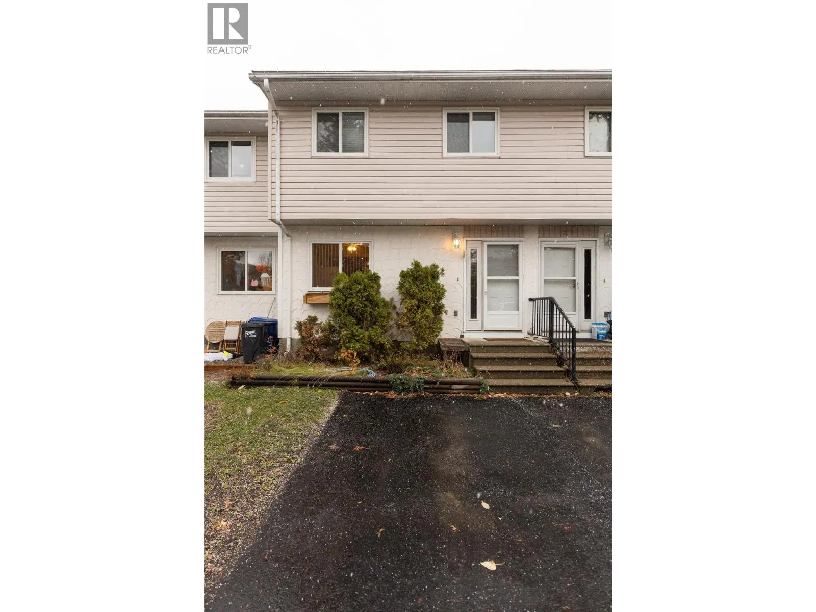 35 Mt Trinity Avenue Unit# B