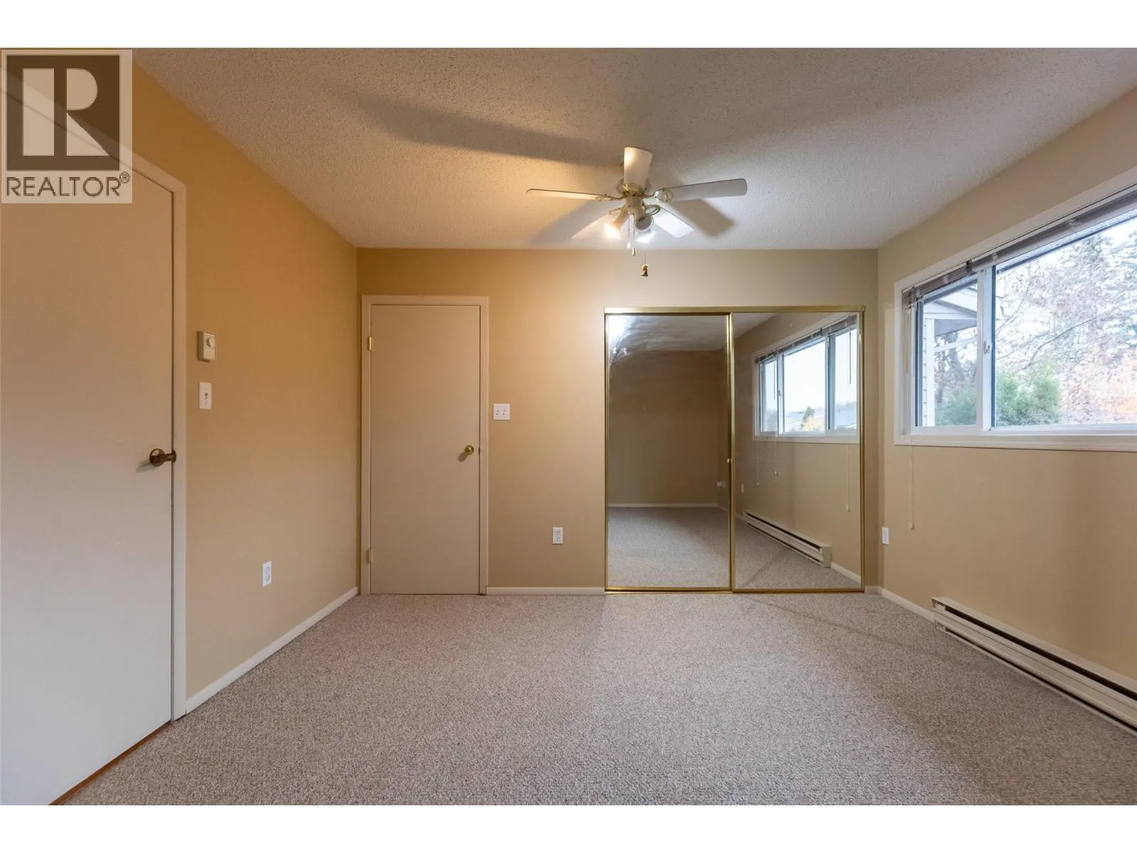 35 Mt Trinity Avenue Unit# B