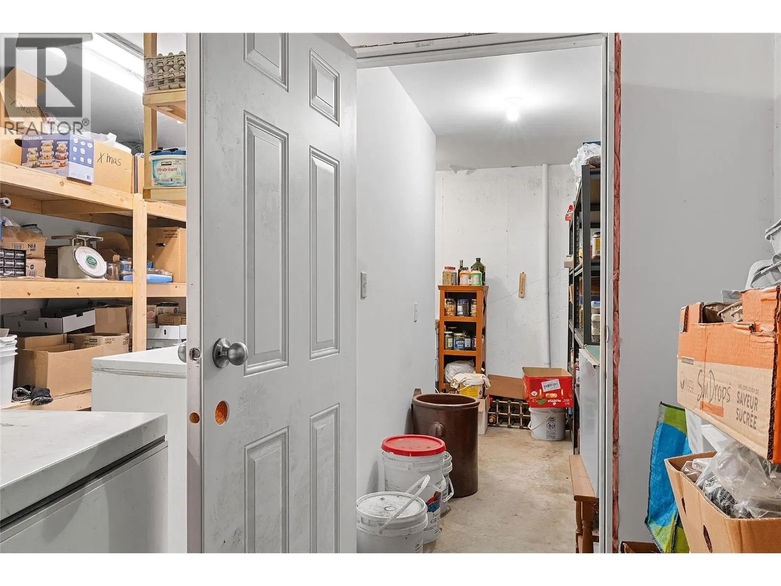 1277 Mountain View Road