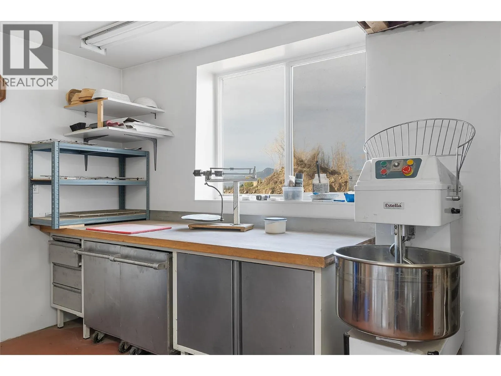 1277 Mountain View Road