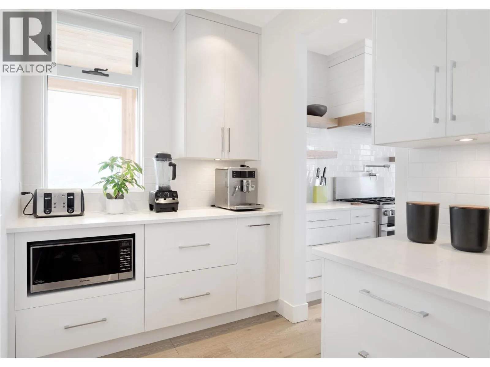 1372 Mine Hill Drive