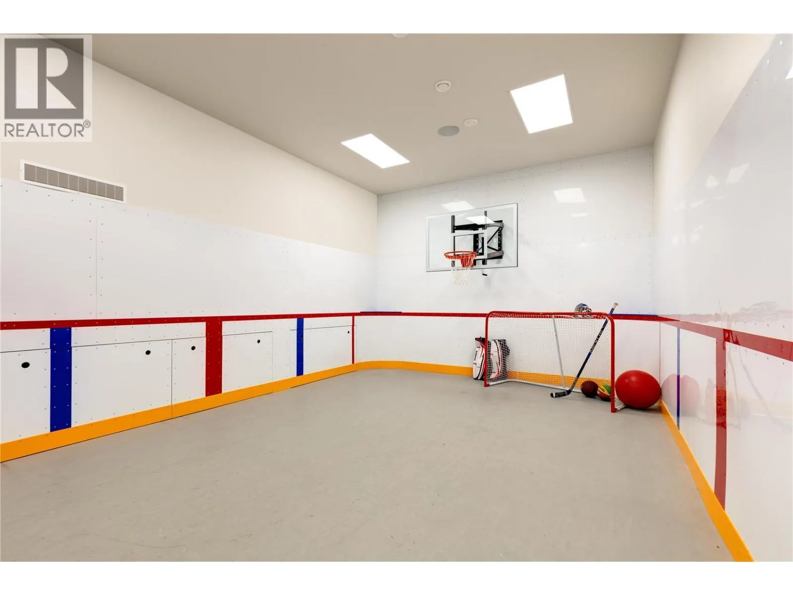 1372 Mine Hill Drive