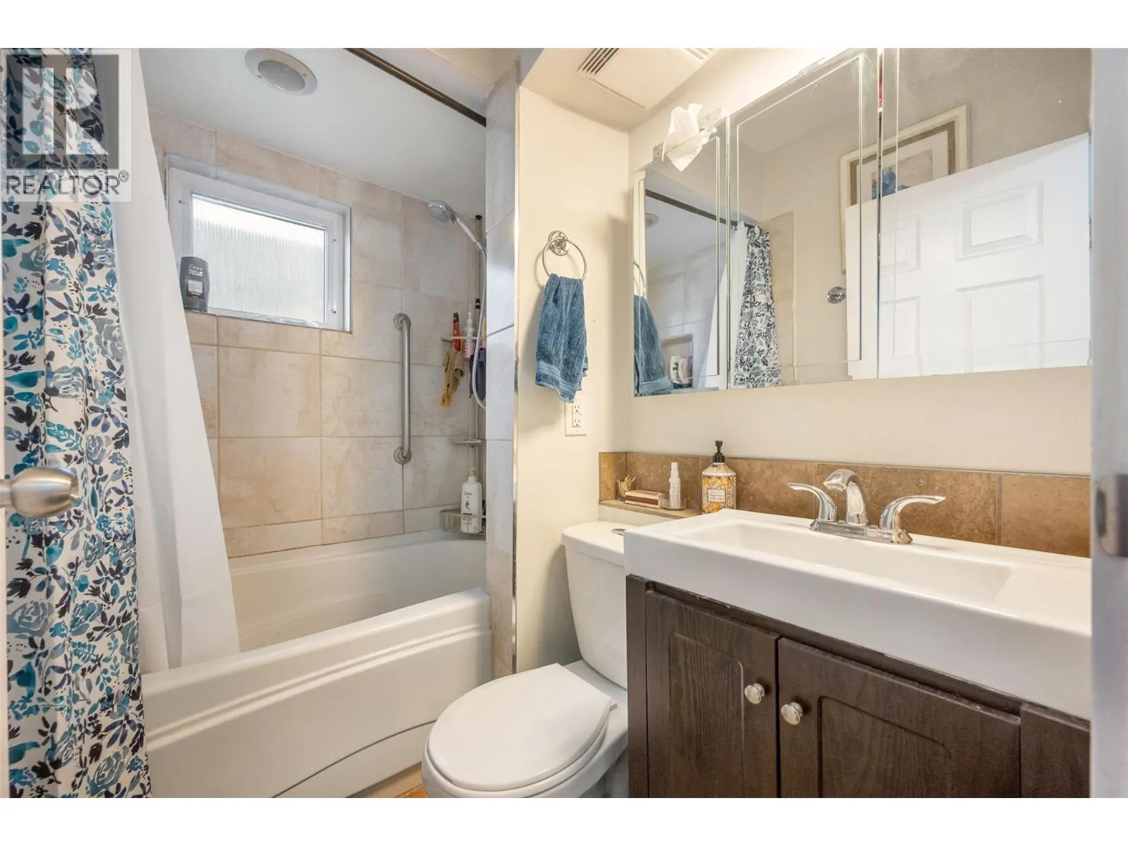 598 Van Horne Street